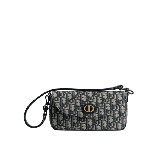 Montaigne D-Vine Pouch with Chain-S4317UTZQ_M928